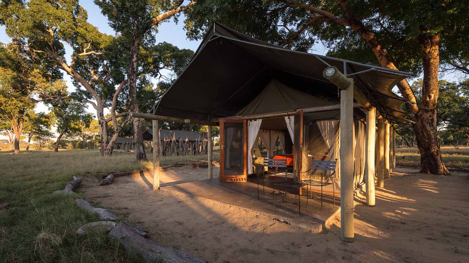 Davisons Camp, & rates, Hwange National Park, Zimbabwe